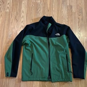 North Face Men’s L black/green soft shell jacket.